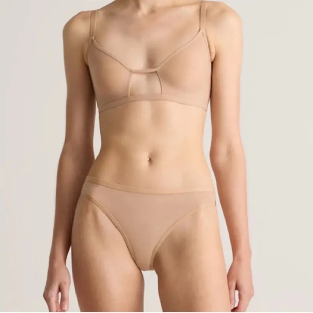 NWOT Quince Belgian Mesh Sheer Cutout Bralette in Sand Sz S - Picture 3 of 8